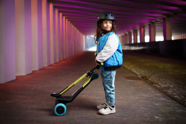 BERG Nexo Foldable Lights LED-deck Lime - Image 16
