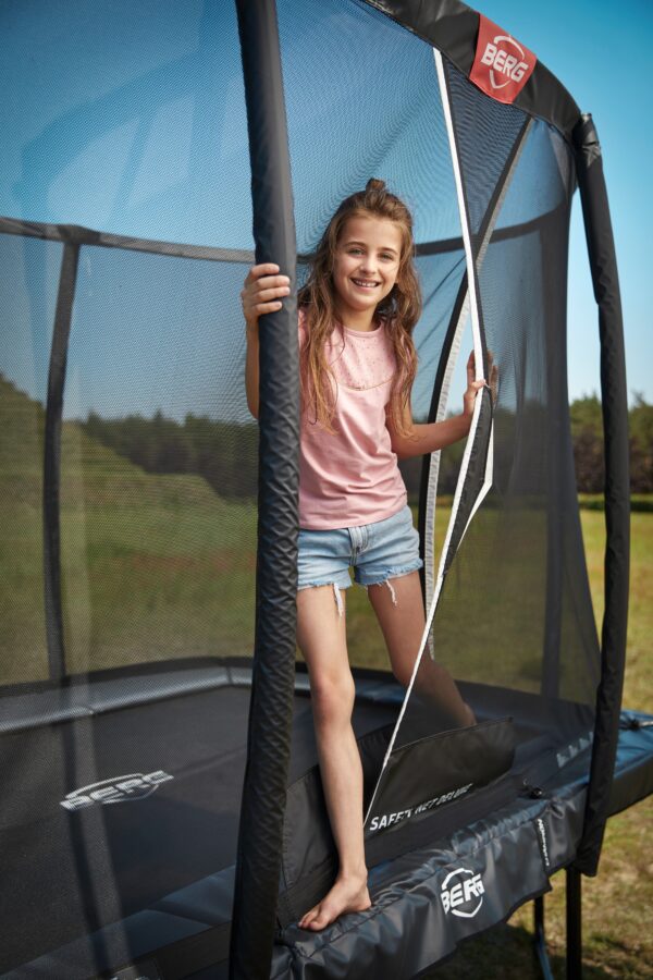 BERG Ultim Champion Regular 330 Grey + Safety Net Deluxe - Image 40