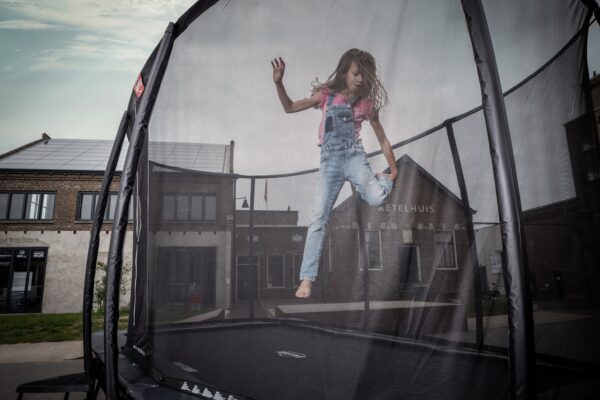BERG Ultim Champion Regular 330 Grey + Safety Net Deluxe - Image 7